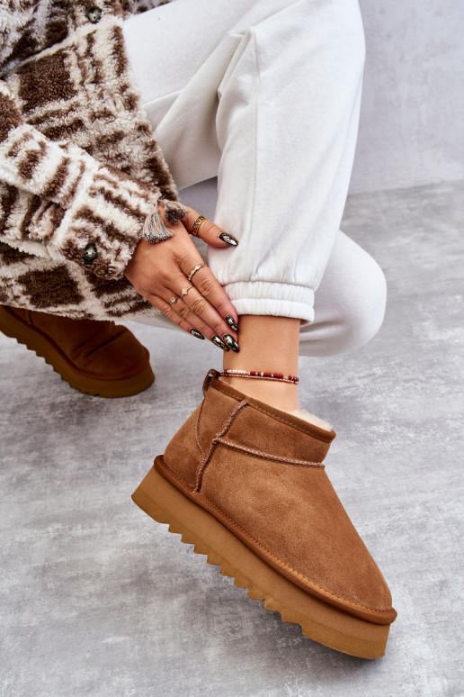 Moekad seemisnakhsed  nööpidega... Moekad seemisnakhsed  nööpidega...