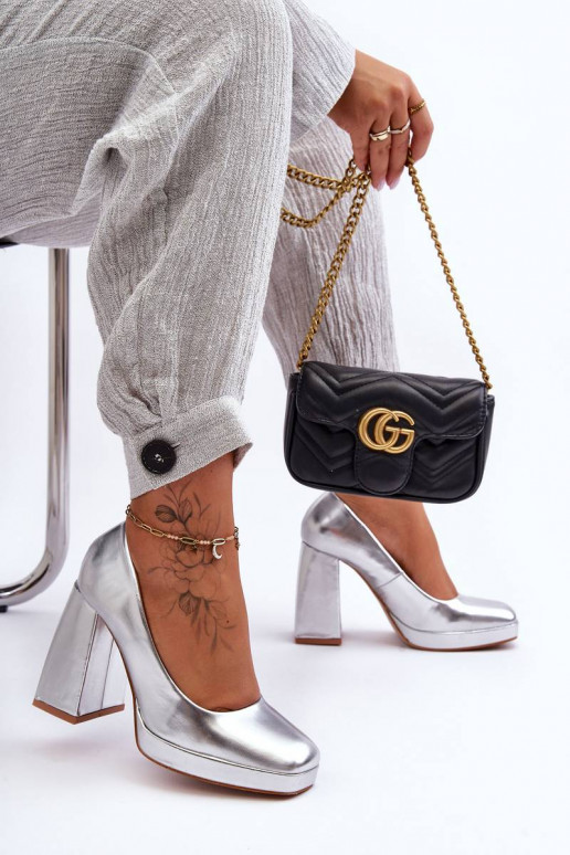 Kingad  Hõbedat värvi Rosalia Kingad  Hõbedat värvi Rosalia