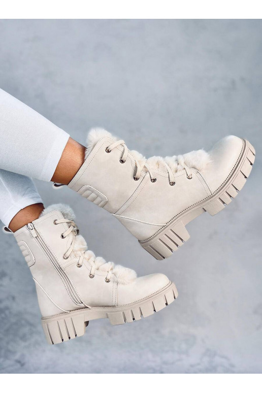 Naiste poolsaapad  karusnahaga MELVIN...