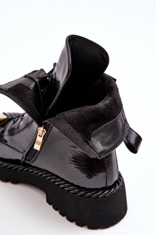 Laque saapad kaunistustega mustad...