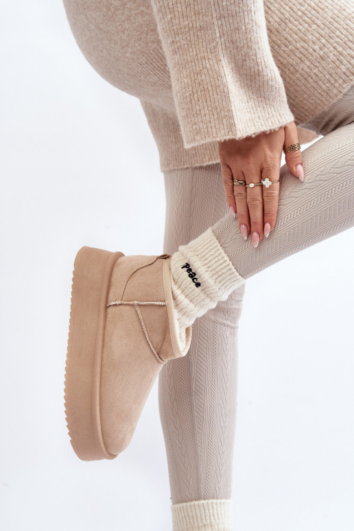 Nööpidega lumesaapad  beeži värvi... Nööpidega lumesaapad  beeži värvi...