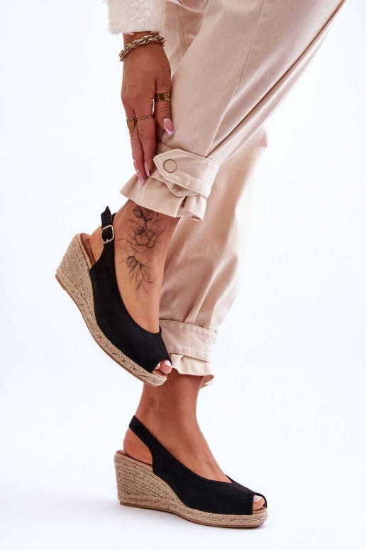 Seemisnahksed platvormkingad mustad... Seemisnahksed platvormkingad mustad...