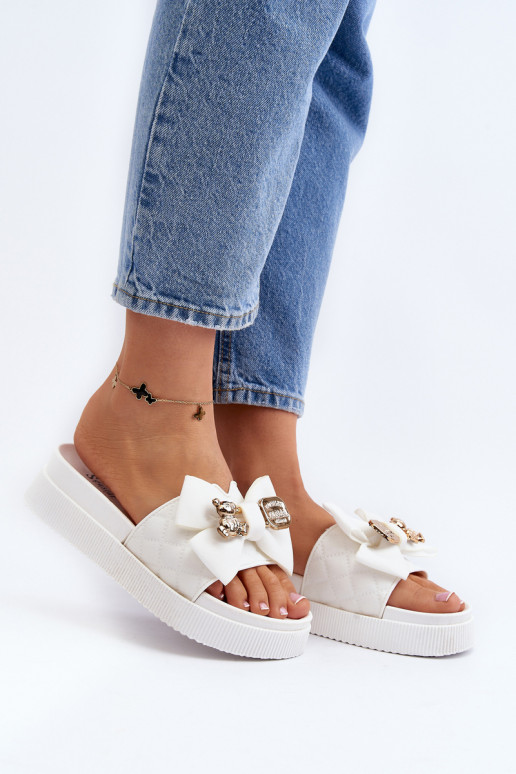 Sussid lipsukesega i m valget värvi...