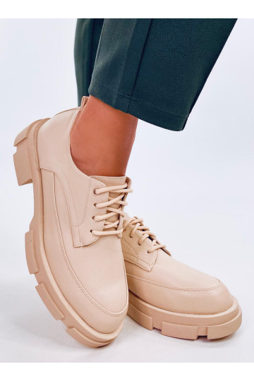 Mokassiinid tõstetud tald...