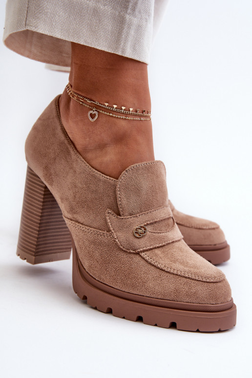 Jalatsid   owe kõrge jämeda kontsaga... Jalatsid   owe kõrge jämeda kontsaga...