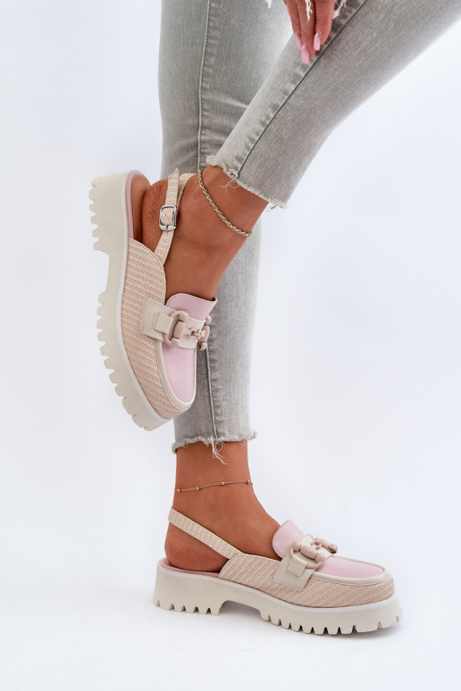 Naistesandaalid laiade nööridega... Naistesandaalid laiade nööridega...