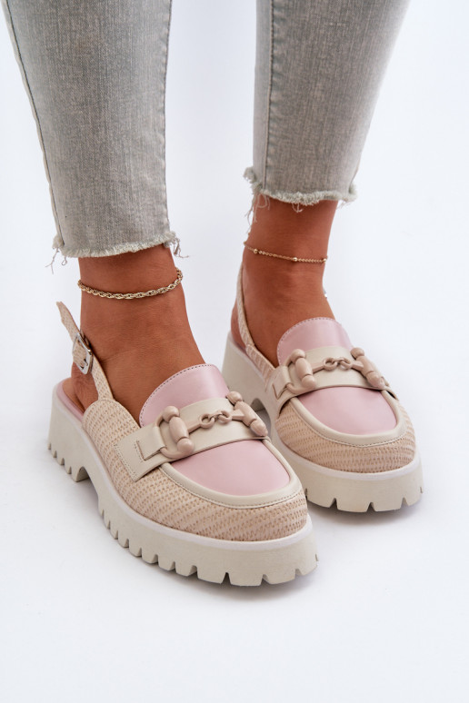 Naistesandaalid laiade nööridega... Naistesandaalid laiade nööridega...