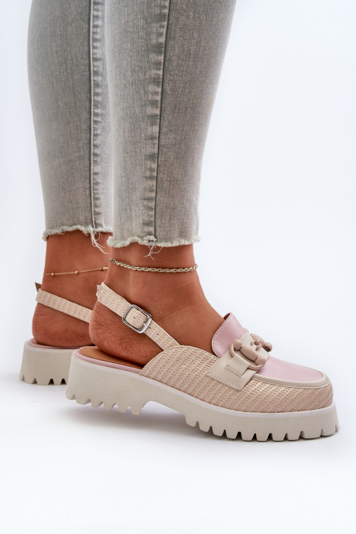 Naistesandaalid laiade nööridega... Naistesandaalid laiade nööridega...