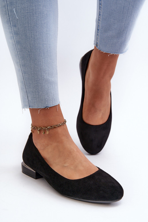 Naiste ökonoomne seemisnahast... Naiste ökonoomne seemisnahast...