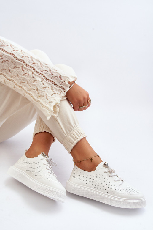 Naiste saapad valget värvi Unassemia Naiste saapad valget värvi Unassemia