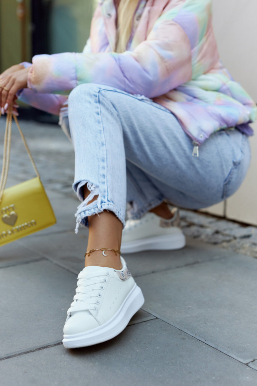 Klassikalise mudeli  sportliku...