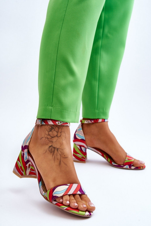 Satiinist sandaalid   beeži...