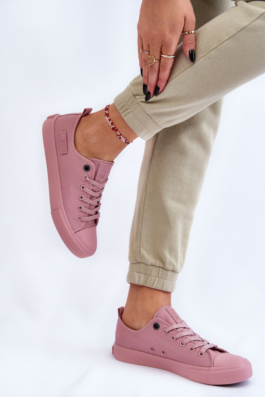 Klassikalise mudeli madalad tennised... Klassikalise mudeli madalad tennised...