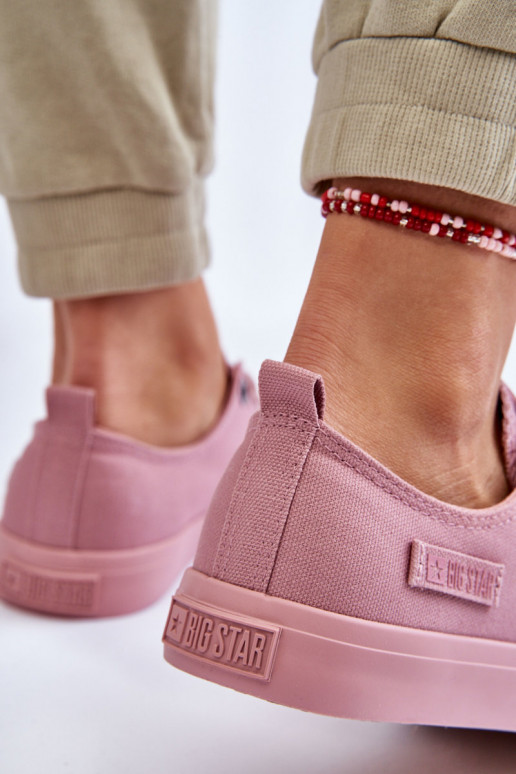 Klassikalise mudeli madalad tennised... Klassikalise mudeli madalad tennised...