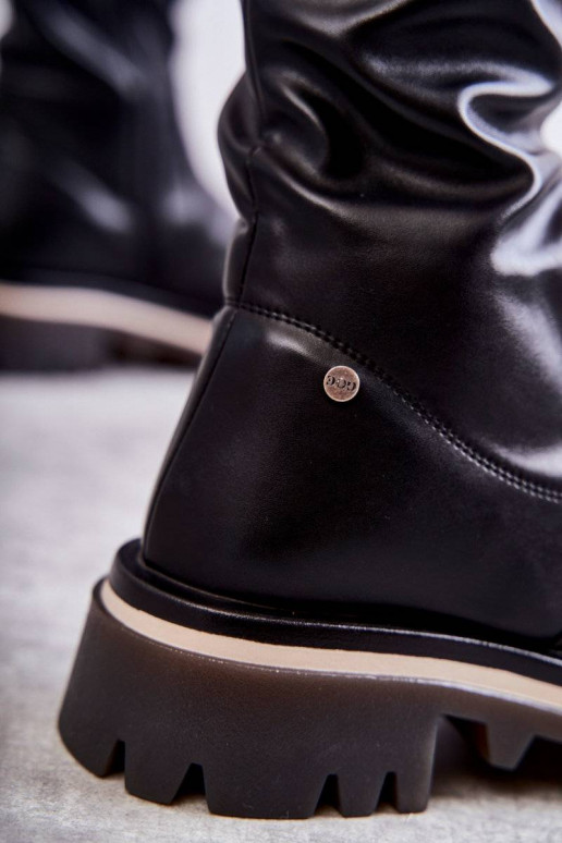 pika säärega saapad  GOE KK2N4024 mustad pika säärega saapad  GOE KK2N4024 mustad