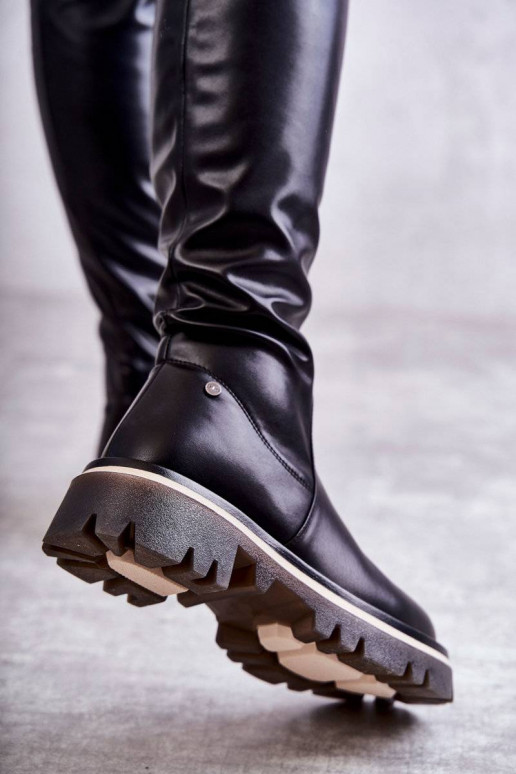 pika säärega saapad  GOE KK2N4024 mustad pika säärega saapad  GOE KK2N4024 mustad