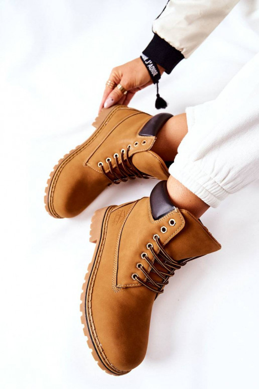 Jalanõud voodriga beeži värvi Crush Jalanõud voodriga beeži värvi Crush