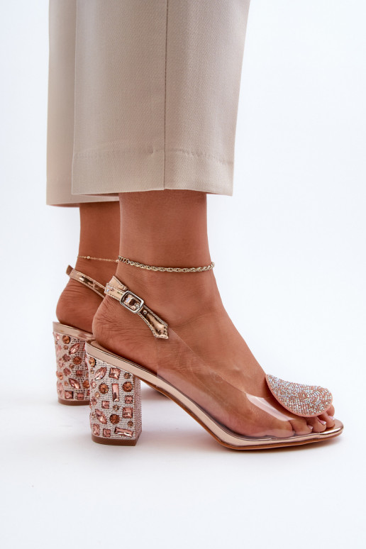 Sandaalid Külgedelt läbipaistvad... Sandaalid Külgedelt läbipaistvad...