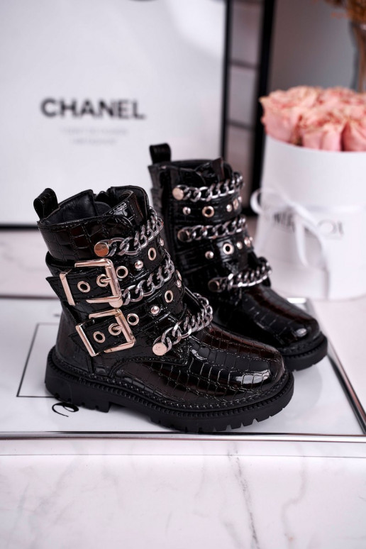 mustad  Naiste saapad