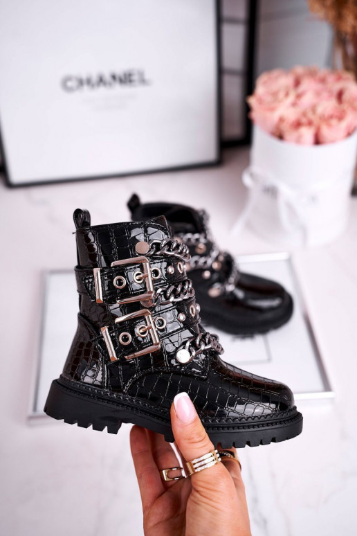 mustad  Naiste saapad