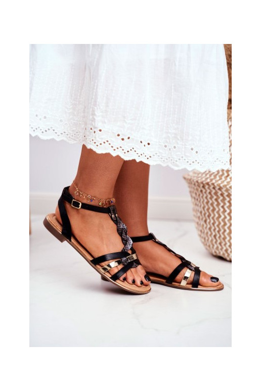 Mustad sandaalid Mustad sandaalid