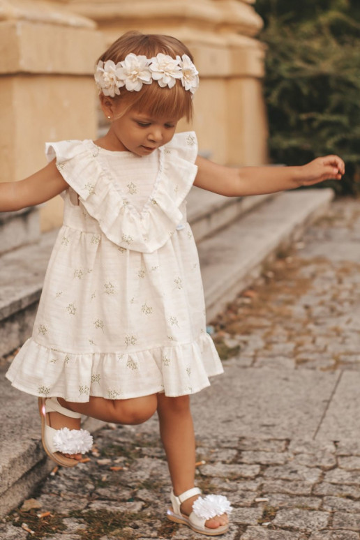 Valged lilledega sandaalid lastele Valged lilledega sandaalid lastele