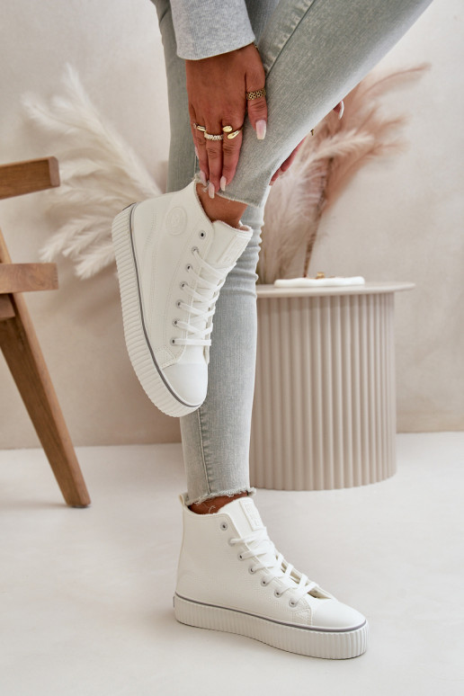 Pealiste omad voodriga vabaaja jalanõud eko-nahast Big Star OO274788 valget värvi Pealiste omad voodriga vabaaja jalanõud eko-nahast Big Star OO274788 valget värvi