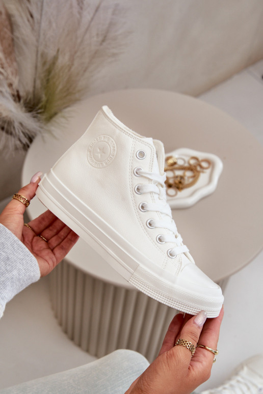 naiste saapad voodriga eko-nahast valget värvi Big Star OO274932