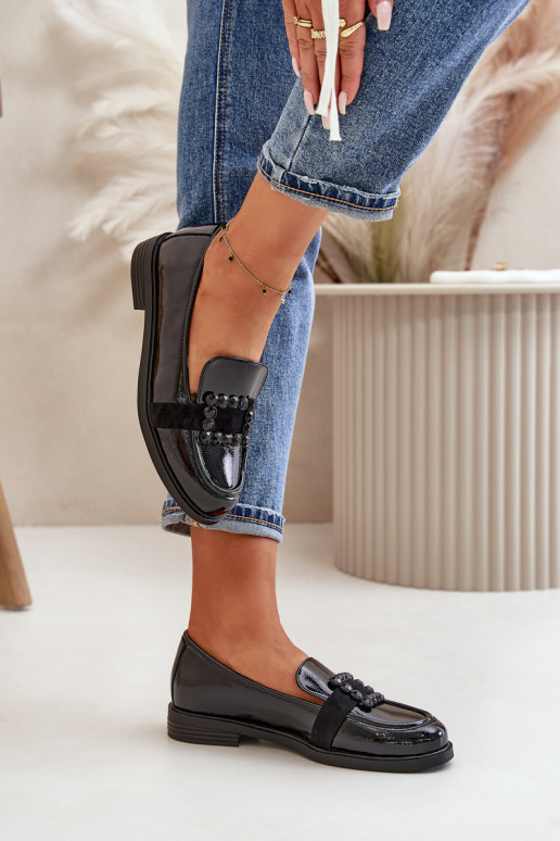 Lakitud mokassiinid Pealiste omad kaunistustega msuud Vinceza 58389 Lakitud mokassiinid Pealiste omad kaunistustega msuud Vinceza 58389