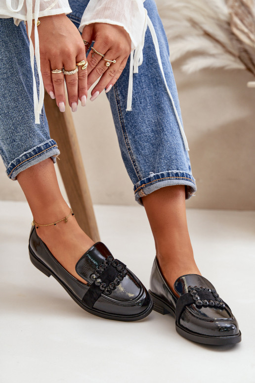 Lakitud mokassiinid Pealiste omad kaunistustega msuud Vinceza 58389 Lakitud mokassiinid Pealiste omad kaunistustega msuud Vinceza 58389