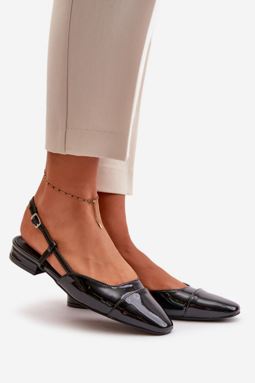 Lakkbaleriinad Sellel ondala kontsaga Terava ninaga jalatsid msuud Kairael