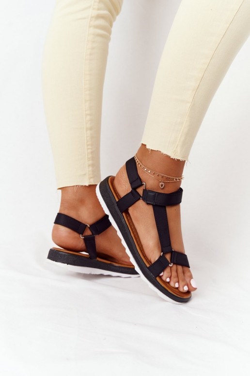 Naistesandaalid  mustad Stranger