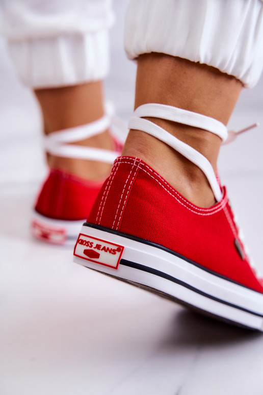 Klassikalise mudeli vabaaja jalanõud Cross Jeans JJ2R4010C runased