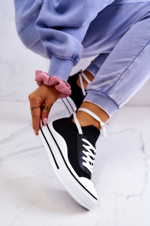 Spordijalatsid  mustad Soren