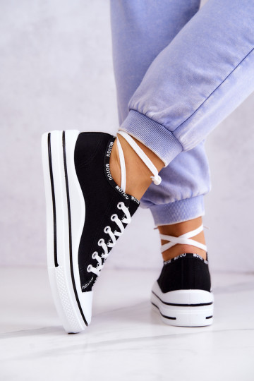 nööritavad Spordijalatsid mustad Menifee 2