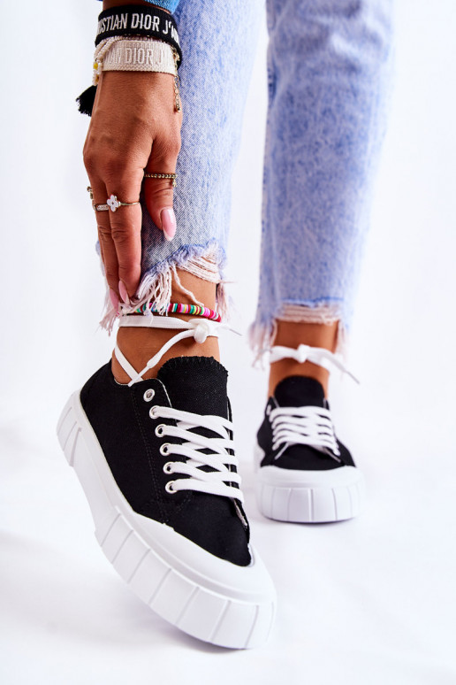 Naistesaapad platvormiga mustad Comes