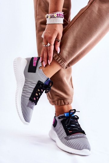 Sportliku stiiliga jalanõud Sneakers tüüpi jalanõud Halli värvi Klayra
