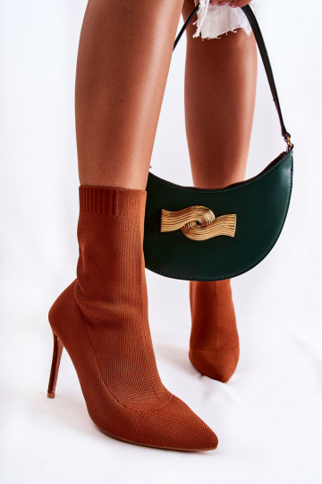 Saapad  kõrge jämeda kontsaga pruunid värvi Luisell