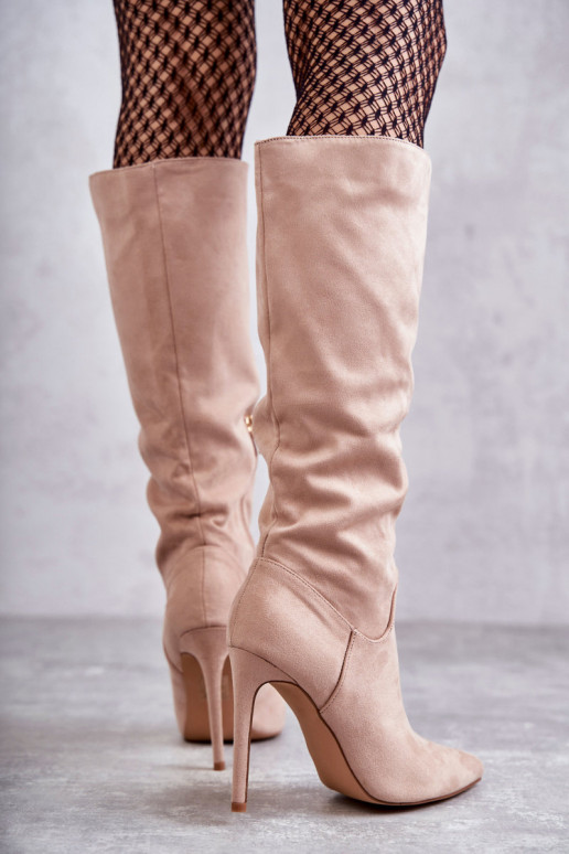 Klassikalise mudeli seemisnakhsed pika säärega saapad kõrge jämeda kontsaga beeži värvi Ameya Klassikalise mudeli seemisnakhsed pika säärega saapad kõrge jämeda kontsaga beeži värvi Ameya