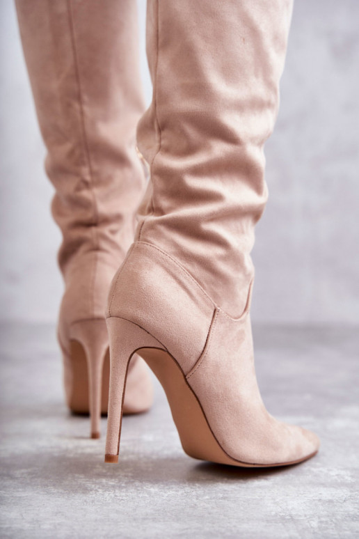 Klassikalise mudeli seemisnakhsed pika säärega saapad kõrge jämeda kontsaga beeži värvi Ameya Klassikalise mudeli seemisnakhsed pika säärega saapad kõrge jämeda kontsaga beeži värvi Ameya