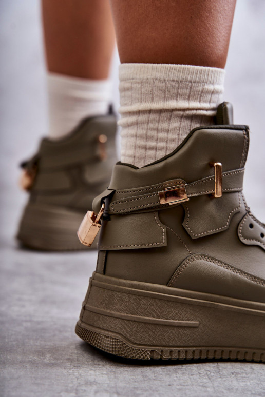 voodriga  spordijalatsid Rohelist värvi Lexa