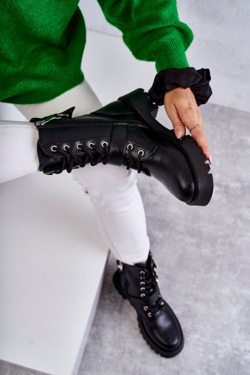 Naiste poolsaapad laiade nööridega mustad Marlis 2