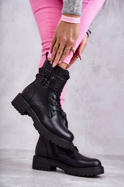 voodriga Naiste poolsaapad mustad Silvor