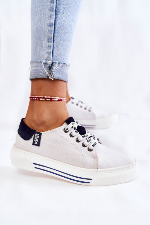 Naistesaapad Memory Foam System Big Star KK276002 valget värvi Naistesaapad Memory Foam System Big Star KK276002 valget värvi