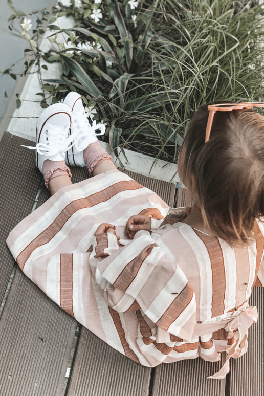 Klassikalised laste spordijalatsid valget värvi Filemon