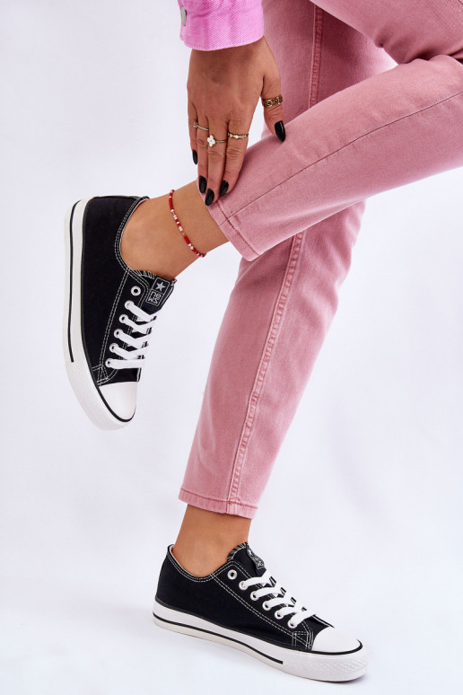 Klassikalise mudeli vabaaja jalanõud mustad  Ecoma