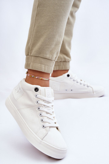 Klassikalise mudeli vabaajajalatsi Big Star LL274002 valget värvi