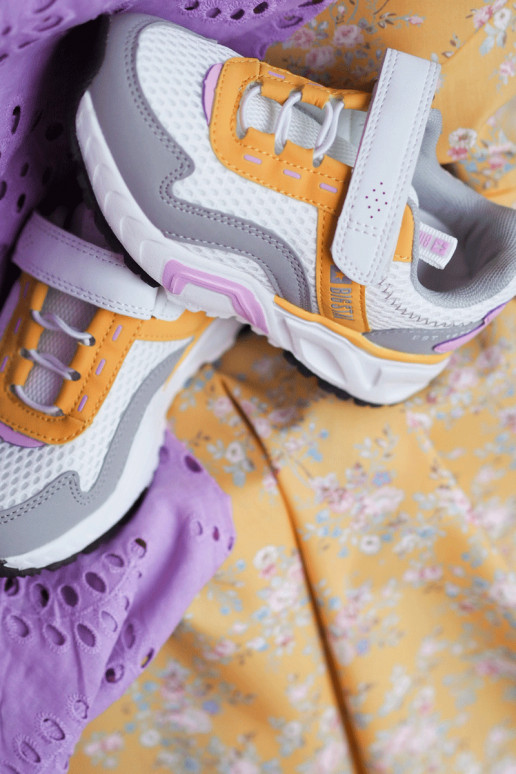 Lastejalatsid krõpsudega kinnitatav Big Star JJ374257 Valget-Kollased