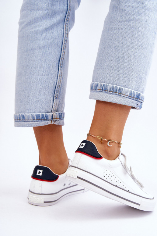 Spordijalatsid krõpsudega kinnitatav Big Star LL274A207 valget värvi Spordijalatsid krõpsudega kinnitatav Big Star LL274A207 valget värvi