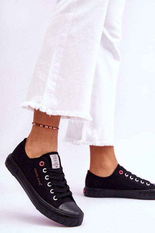 Klassikalise mudeli Naistesaapad Cross Jeans LL2R4051 mustad